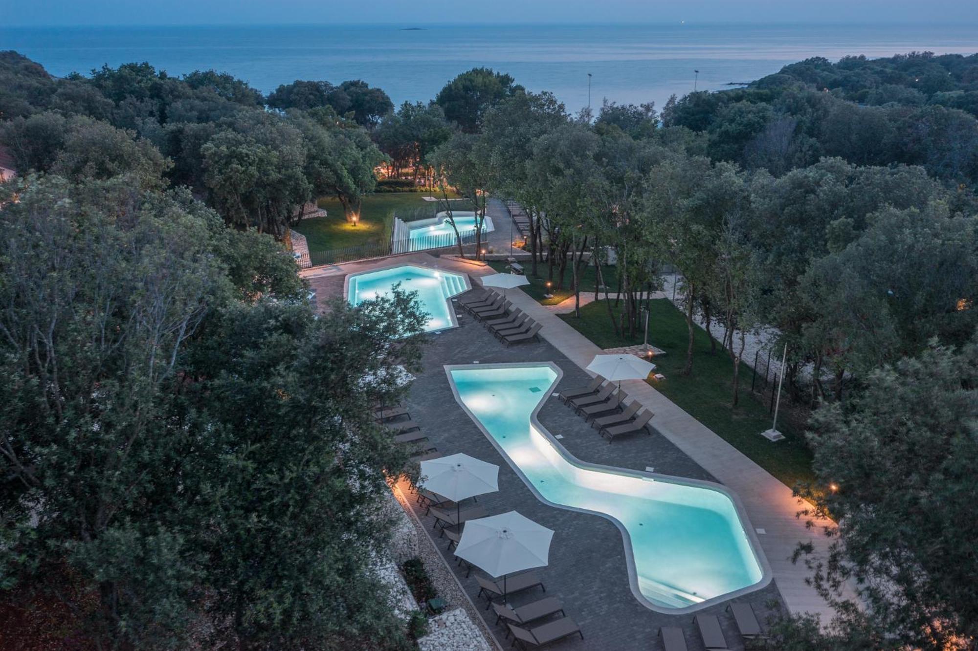 Camping Homes Mon Perin Bale Esterno foto